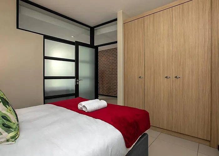 Easy Stay - The Vantage Rosebank